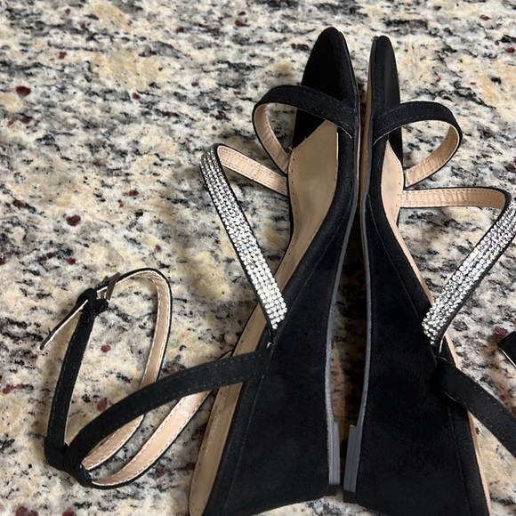 Adrienne Vittadini Formal Wedges - Picture 8 of 11